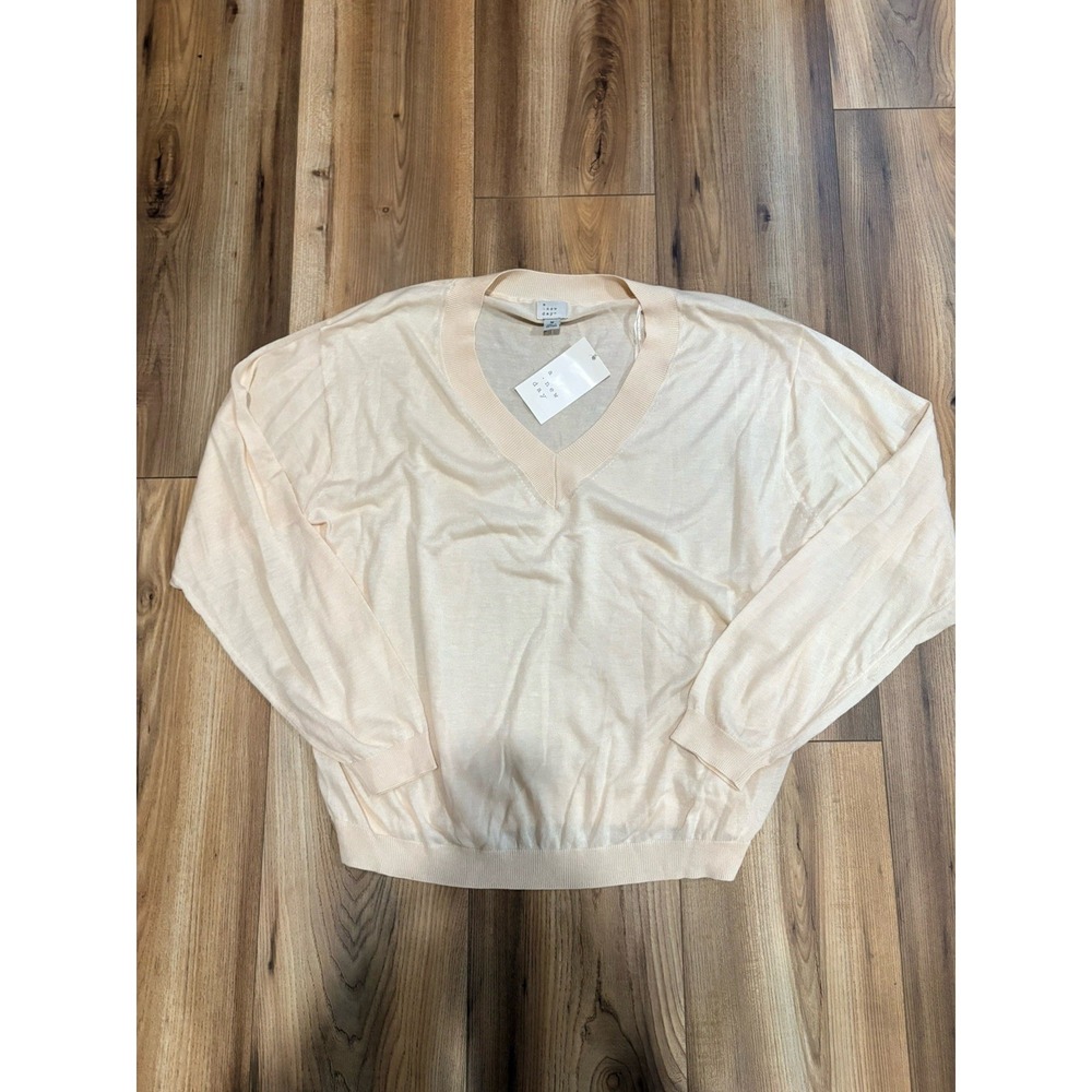 A New Day Lightweight V-neck Sweater Ivory Cream Women's Medium NWT